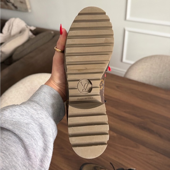 Louis Vuitton Brown and Black Lace-Up Boots - Picture 4 of 5